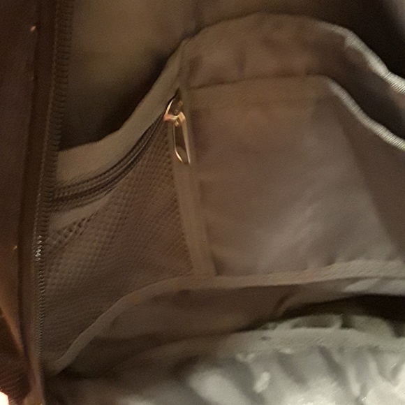 Backpack - Picture 4 of 4